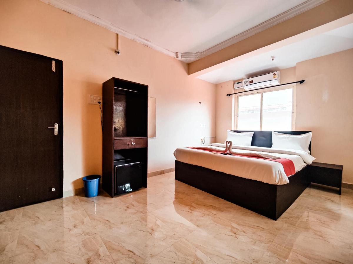 Hotel Candolim Aloft Екстериор снимка