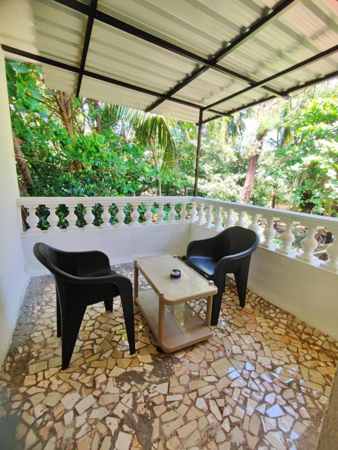 Hotel Candolim Aloft Екстериор снимка