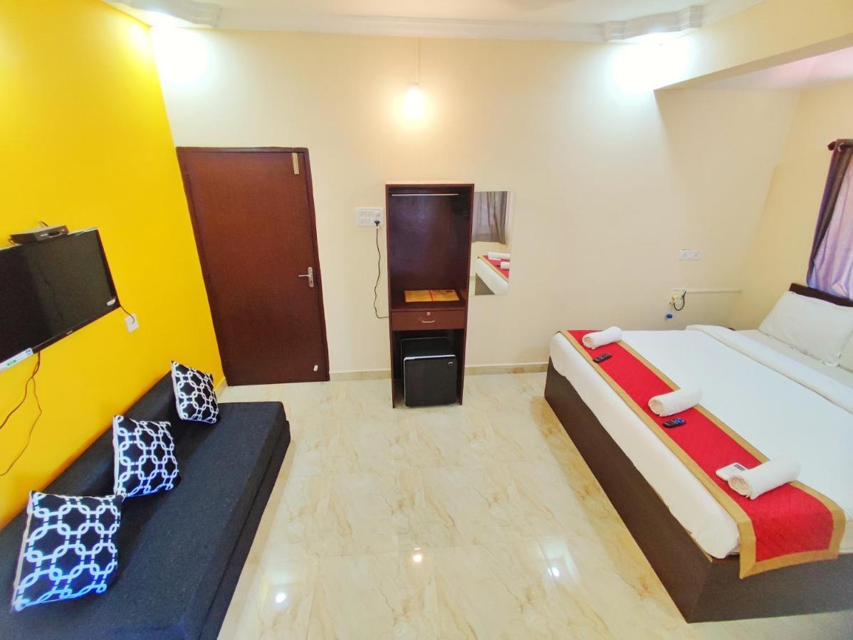 Hotel Candolim Aloft Екстериор снимка