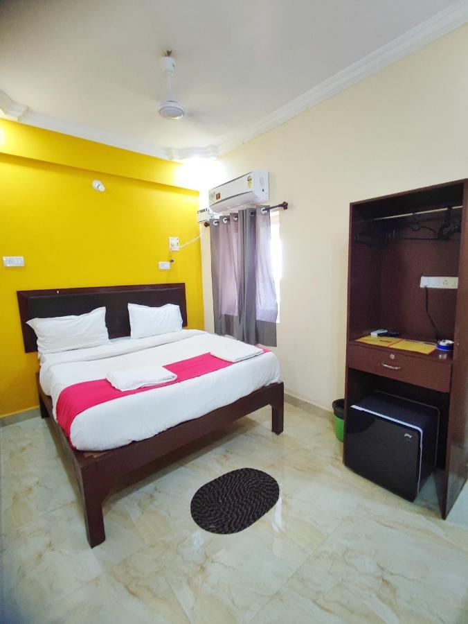 Hotel Candolim Aloft Екстериор снимка